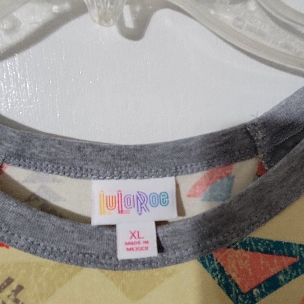 Lularoe Randy Shirt XL - Picture 2 of 3